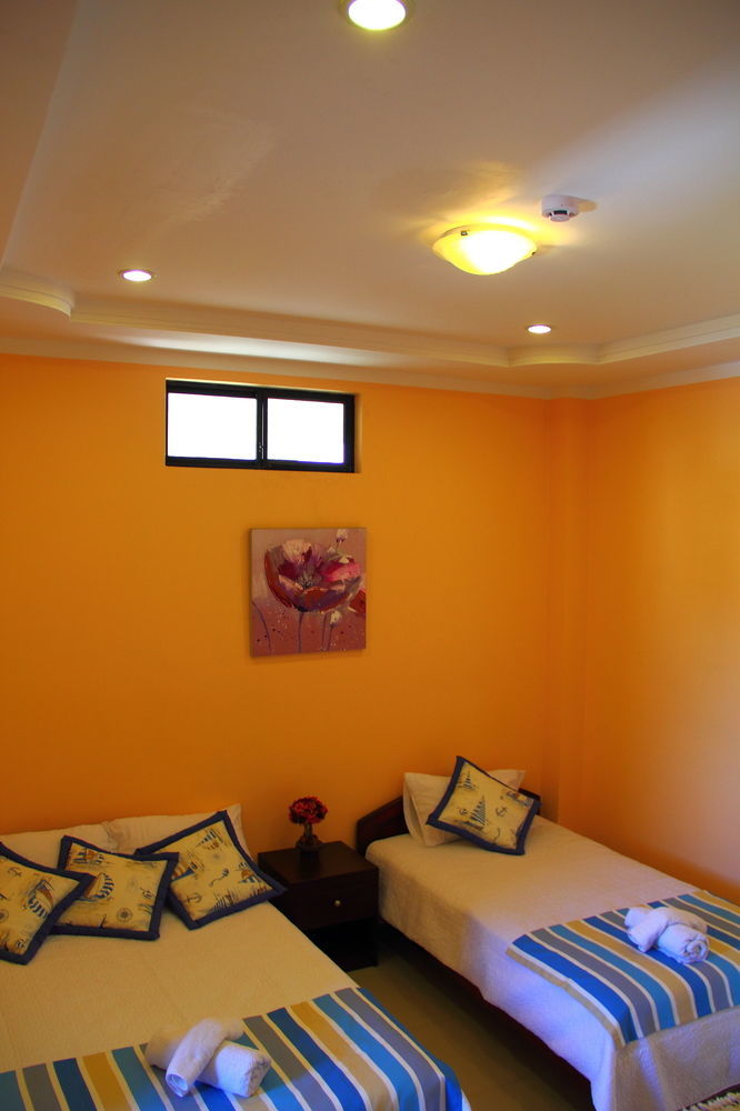 Hostal Duncan Puerto Ayora Kültér fotó